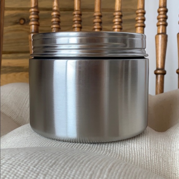 24 Ounce Stainless Steel Container - Picture 3 of 6
